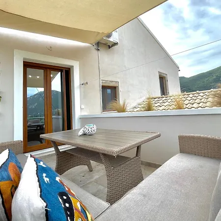 Apartment Kidoni